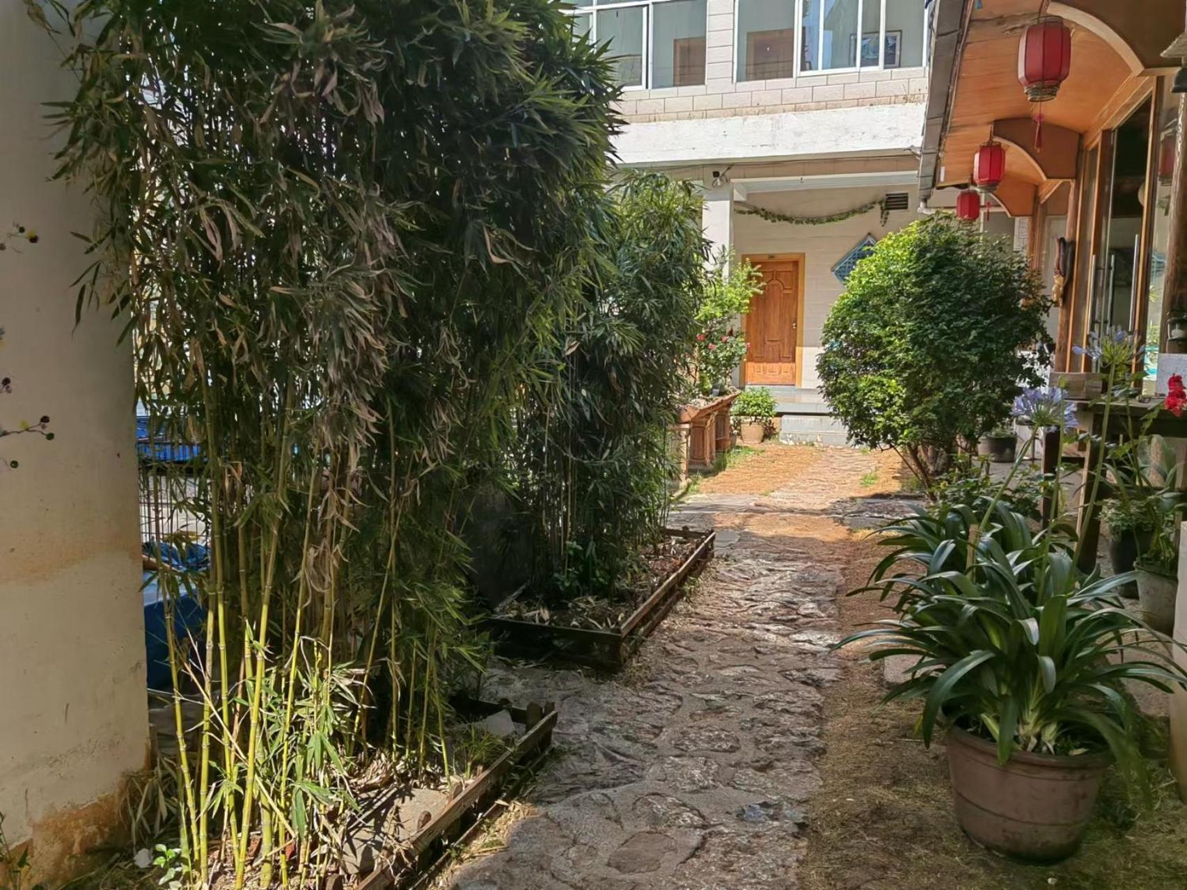 Lijiang Adventure Inn Exterior foto