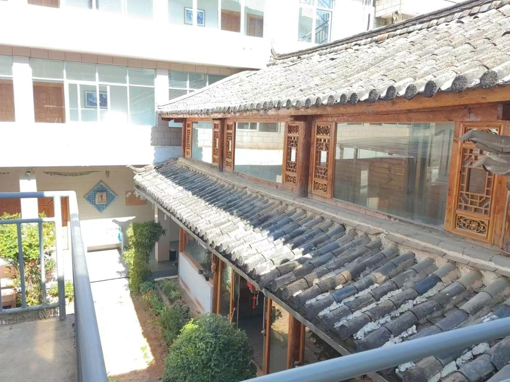 Lijiang Adventure Inn Exterior foto