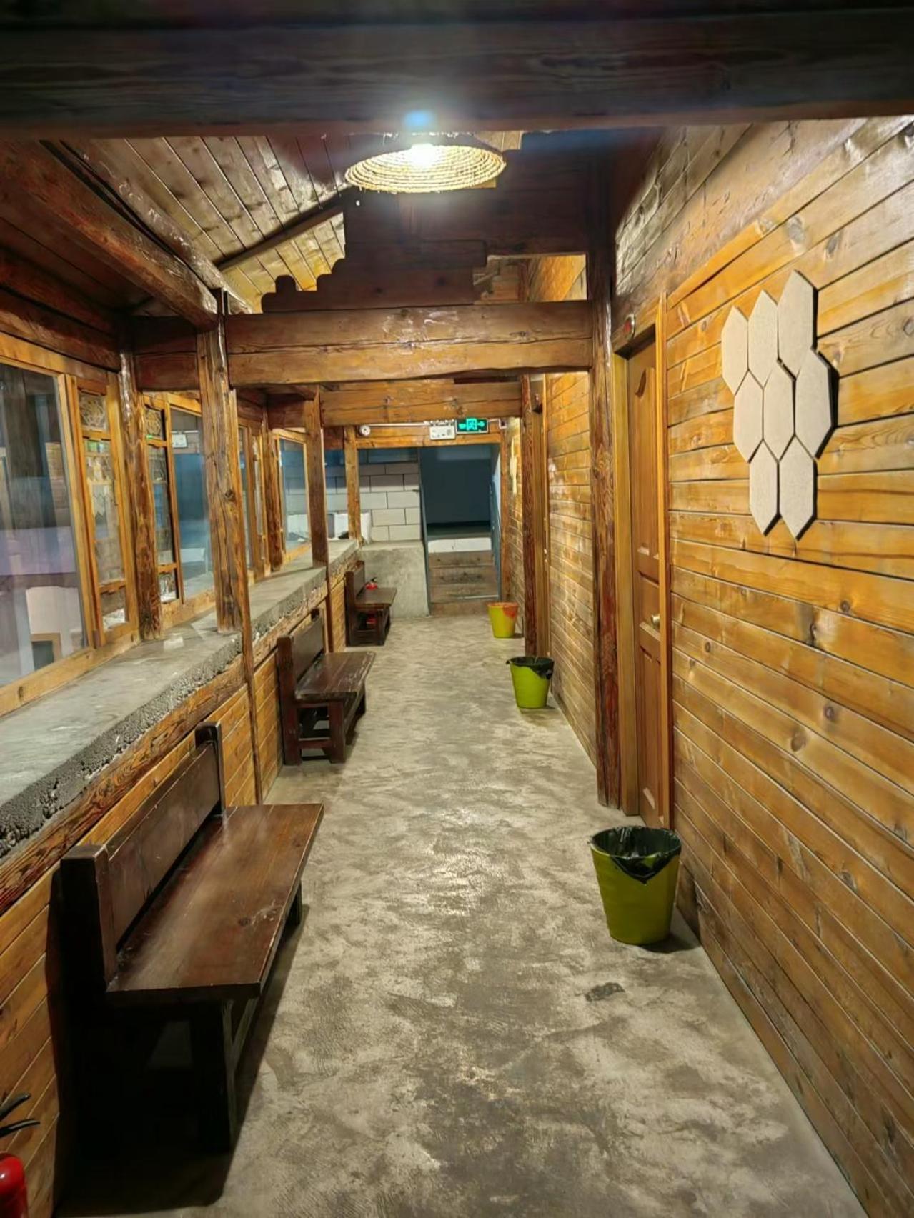 Lijiang Adventure Inn Exterior foto